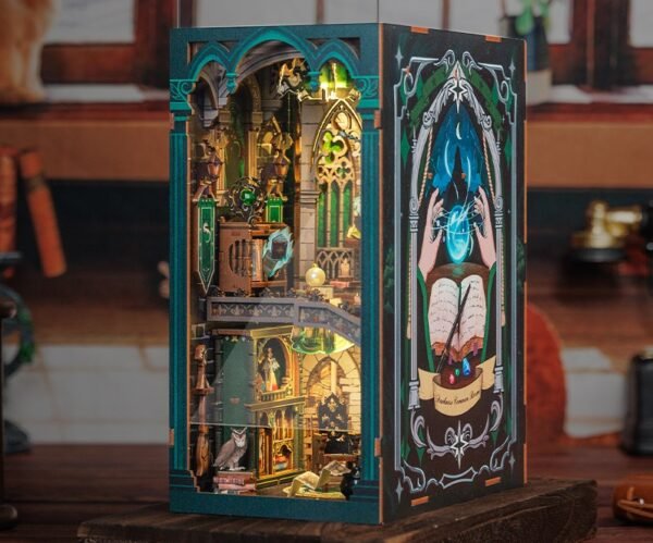 Darkness Common Room - Image 14