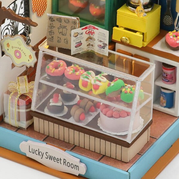 Lucky Sweet Room - Image 2