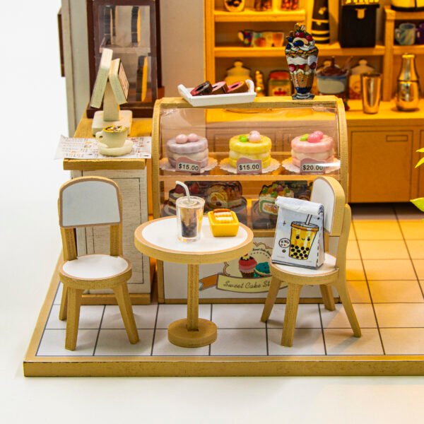 First Foam Tea House - Image 9